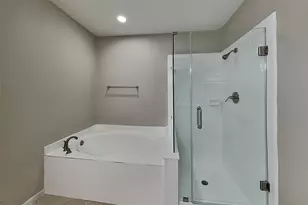 7519 Sunlight Ln, Houston, TX 77095 - Photo 10