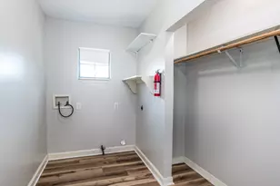 1007 E Main St, Tomball, TX 77375 - Photo 28