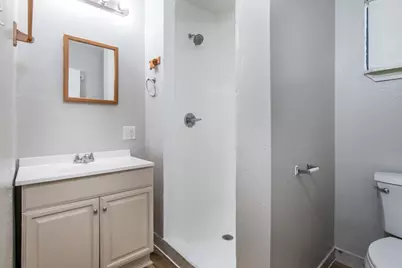 1007 E Main Street, Tomball, TX 77375 - Photo 24