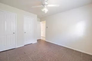 14619 Oxwick Cir, Houston, TX 77044 - Photo 12