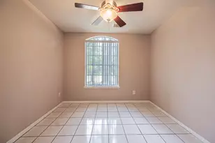 14619 Oxwick Cir, Houston, TX 77044 - Photo 22