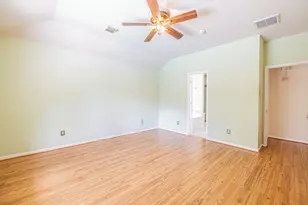 14619 Oxwick Cir, Houston, TX 77044 - Photo 34