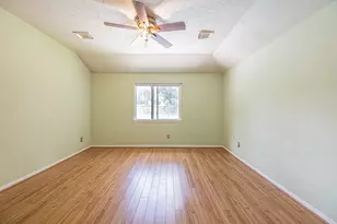 14619 Oxwick Cir, Houston, TX 77044 - Photo 36