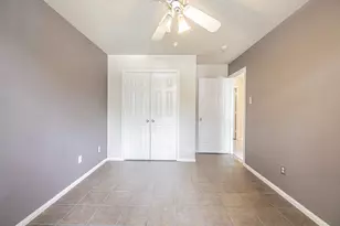 14619 Oxwick Cir, Houston, TX 77044 - Photo 18