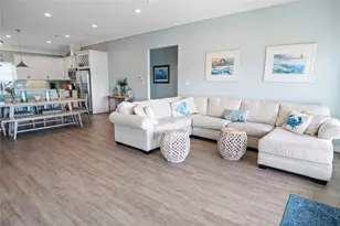 973 Sea Breeze, Crystal Beach, TX 77650 - Photo 20