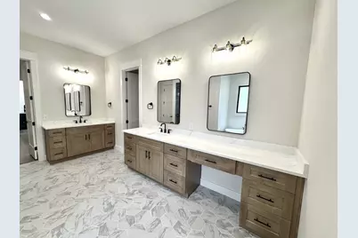 8256 Cavell Court, Montgomery, TX 77316 - Photo 8