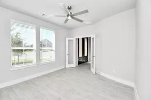 2097 Corn Thistle Wy, Magnolia, TX 77355 - Photo 6