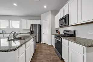 4703 Avellino Base Dr, Katy, TX 77449 - Photo 10
