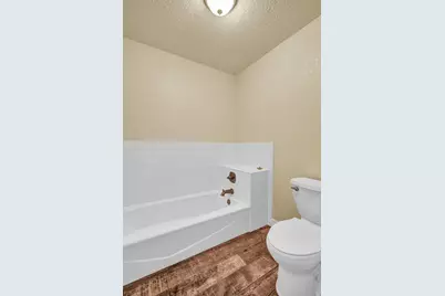 4764 County Road 31, Angleton, TX 77515 - Photo 26