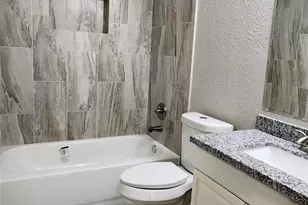 129 Wagon Ln Loop Ln N, Angleton, TX 77515 - Photo 24