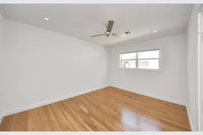 7610 Highmeadow Drive, Houston, TX 77063 - Photo 18