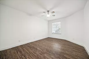 9700 Leawood Blvd, Houston, TX 77099 - Photo 14