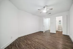 9700 Leawood Blvd, Houston, TX 77099 - Photo 16