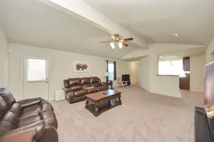 10803 Dover White Dr, Humble, TX 77396 - Photo 6