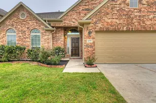 10059 Hyacinth Way, Conroe, TX 77385 - Photo 2