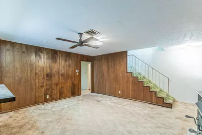 10407 Metronome Drive, Houston, TX 77043 - Photo 4