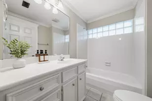 3326 Cloverdale St, Houston, TX 77025 - Photo 16