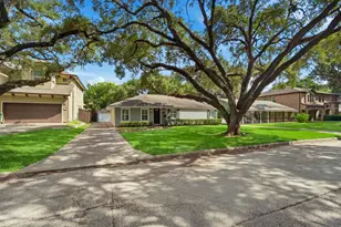 3326 Cloverdale St, Houston, TX 77025 - Photo 1