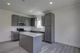 5774 Gineridge Dr, Houston, TX 77053 - Photo 4