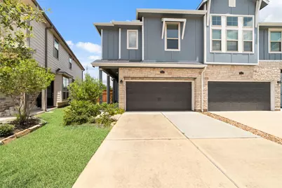5719 Foggy Vine Court, Fulshear, TX 77441 - Photo 1