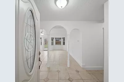 2202 Sierra Street, Kemah, TX 77565 - Photo 4