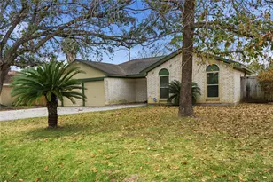 2202 Sierra St, Kemah, TX 77565 - Photo 2