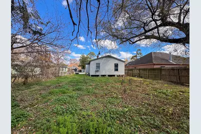 9401 Heatherside Street, Houston, TX 77016 - Photo 14