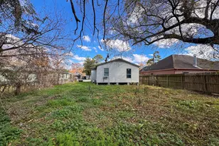 9401 Heatherside St, Houston, TX 77016 - Photo 14