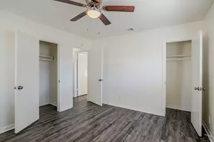 6434 Leader St, Houston, TX 77074 - Photo 32