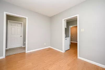 8007 Carver Road, Houston, TX 77088 - Photo 6