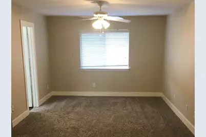 434 Laurel Timbers Drive, Houston, TX 77339 - Photo 6