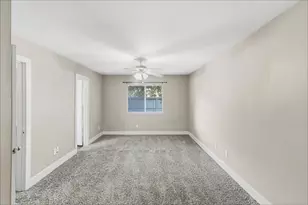434 Laurel Timbers Dr, Houston, TX 77339 - Photo 8