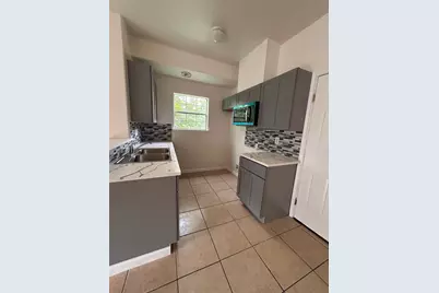 6841 Larkstone Street #B, Houston, TX 77028 - Photo 1
