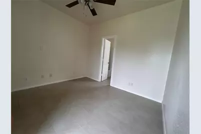 6841 Larkstone Street #B, Houston, TX 77028 - Photo 2