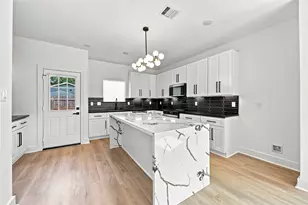 7969 Ritz St, Houston, TX 77028 - Photo 8