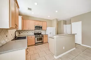 12855 Whistling Springs Dr, Humble, TX 77346 - Photo 14