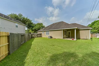 12855 Whistling Springs Drive, Humble, TX 77346 - Photo 34