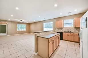 12855 Whistling Springs Dr, Humble, TX 77346 - Photo 18
