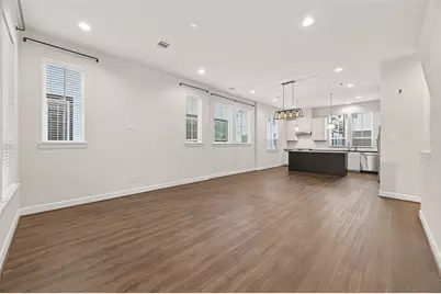 2712 Grand Fountains Drive #H, Houston, TX 77054 - Photo 16