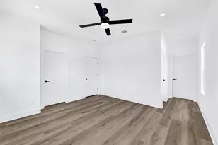 2599 Paul Quinn St, Houston, TX 77091 - Photo 16