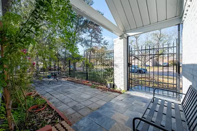 2111 Gray Falls Drive, Houston, TX 77077 - Photo 4