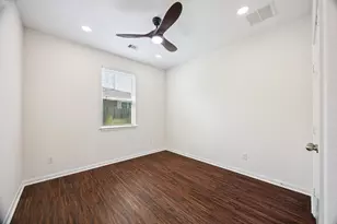 6350 Bain Dr, Missouri City, TX 77459 - Photo 14