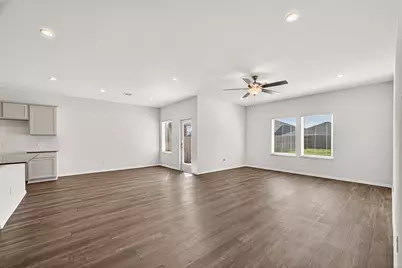 318 Springfield Shores Court, Crosby, TX 77532 - Photo 6