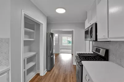 114 W Lobit Street, Baytown, TX 77520 - Photo 6