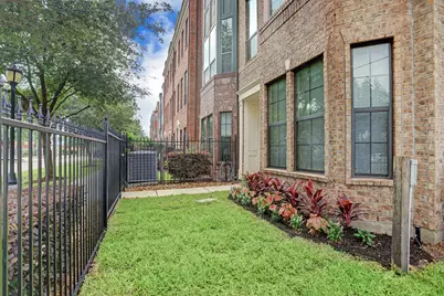 2110 Shearn Street #20A, Houston, TX 77007 - Photo 2