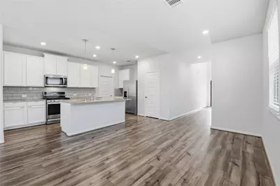 18508 Meadow Point Lane, Conroe, TX 77356 - Photo 12