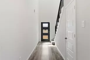 18508 Meadow Point Ln, Conroe, TX 77356 - Photo 6