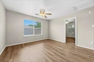 11411 Seven Sisters Dr, Tomball, TX 77375 - Photo 8