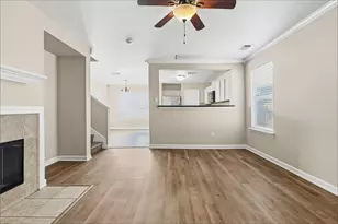 11411 Seven Sisters Dr, Tomball, TX 77375 - Photo 4