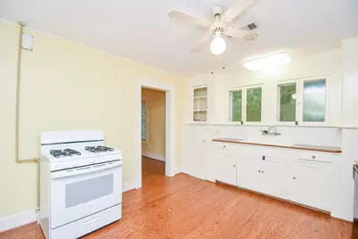 4528 Magnolia Street, Bellaire, TX 77401 - Photo 10